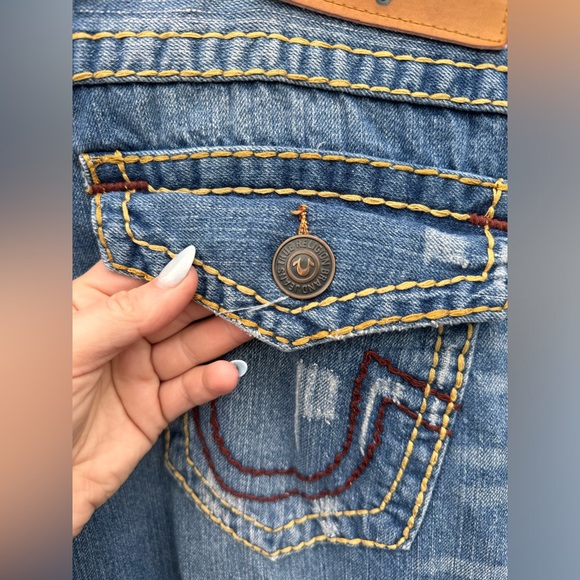 TRUE RELIGION: Men’s 34 Distressed jeans - Picture 11 of 13
